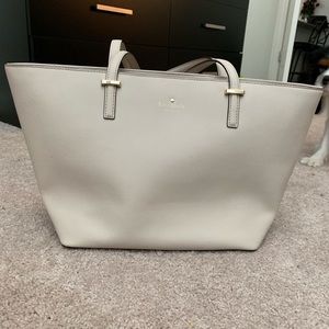 LIKE NEW Kate Spade purse